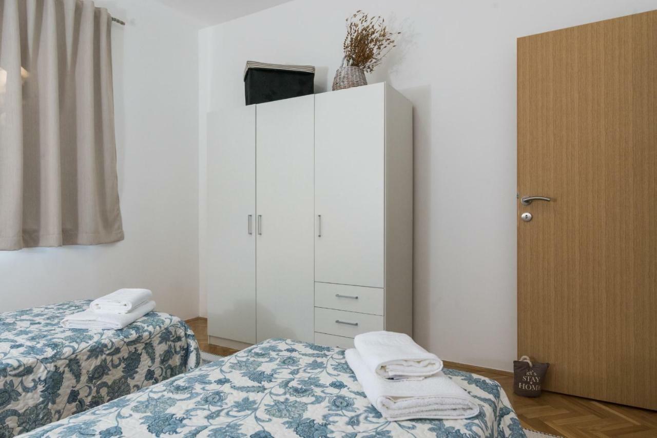 Apartment Okrug Gornji - Trogir With Sea View 外观 照片